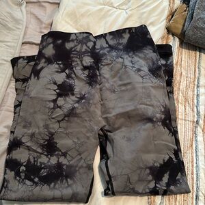 Butt scrunch leggings